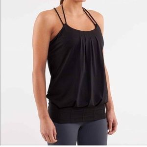 Lululemon flow and go yank size 4